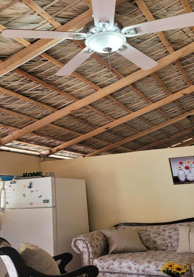 La Casita De Mary Villa Barahona Exteriör bild